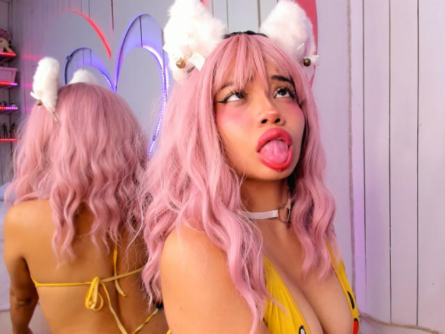LiliMays - Live Sex Cam - 28470227