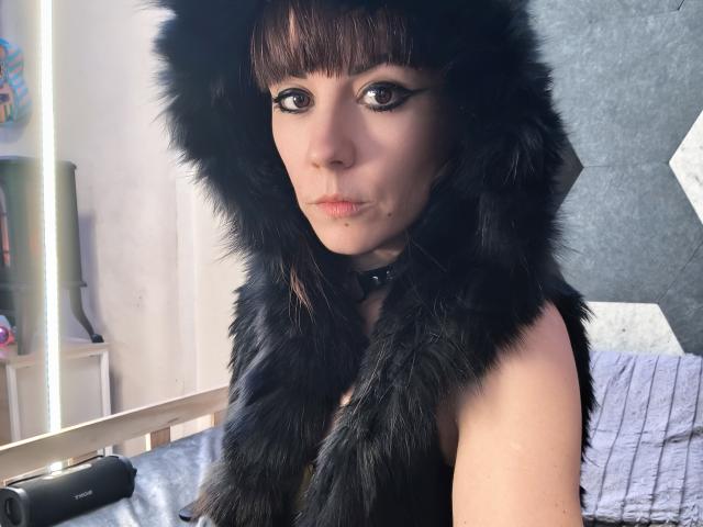 OrianaLaFrancaise - Live sex cam - 28470899