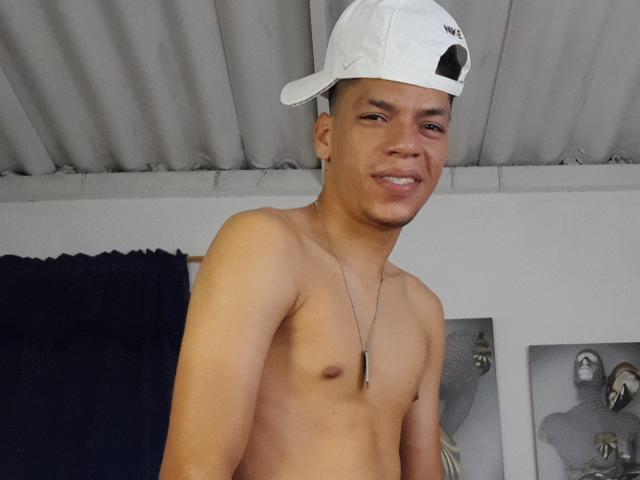 Andressant - Live porn &amp; sex cam - 28472870