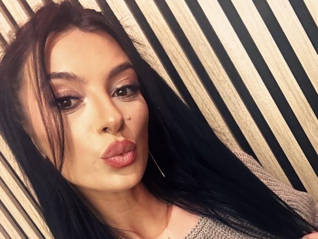 KinkyAmelie - Sexe cam en vivo - 28475213