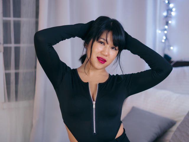 ErikaKim - Sexe cam en vivo - 28475495