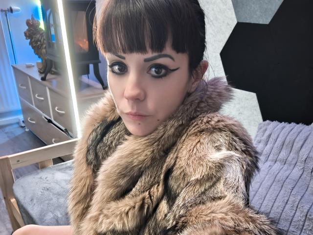 OrianaLaFrancaise - Live sex cam - 28476356