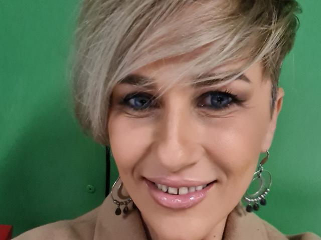 InanAIshtars - Sexe cam en vivo - 28481321