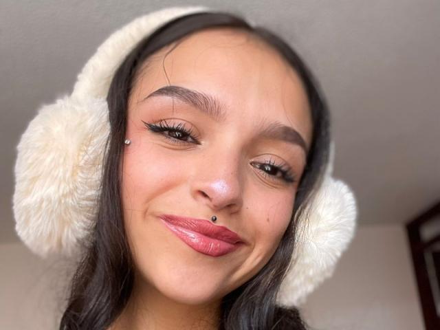 MarietteJones - Live sex cam - 28486949