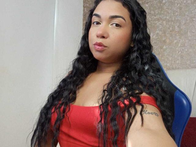 AliceSmity - Live Sex Cam - 28492745