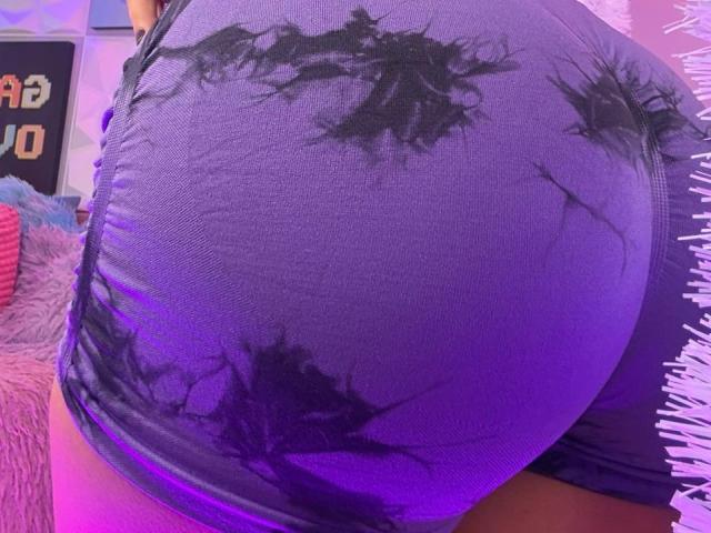 LindaWatsong - Live Sex Cam - 28498097