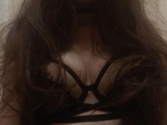 ApheliaAddington - Sexe cam en vivo - 28498376