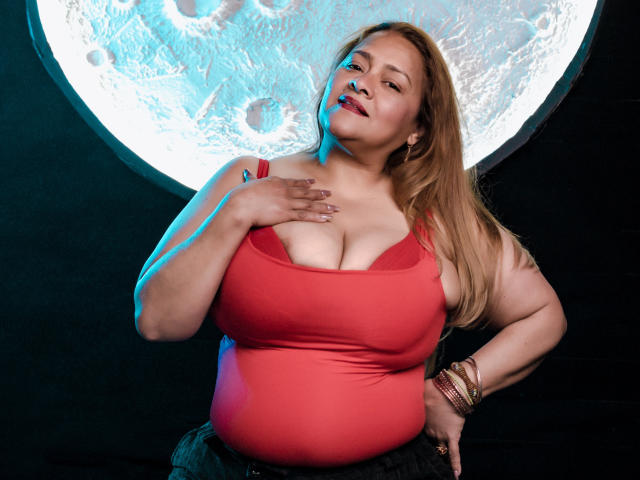 MonzerratBoyer - ライブポルノ&amp;セックスカム - 28499954