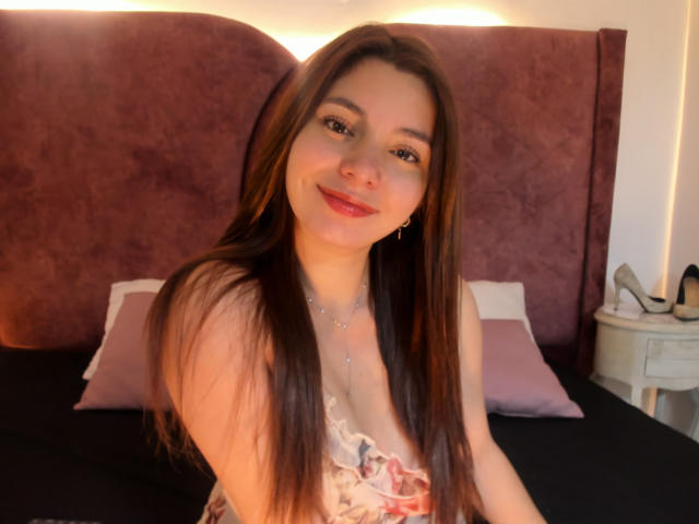 LinaFoxyHot - Live sexe cam - 28500077