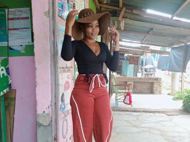 Amirah-hot - Live sex cam - 28501529