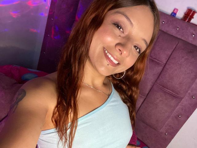 SaarahJones - Live sex cam - 28501910