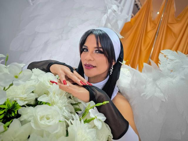 MiaBellucci - Sexe cam en vivo - 28503641