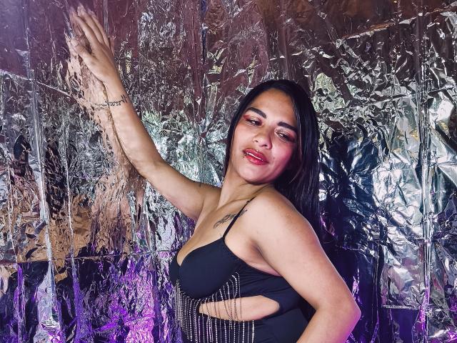 MiaBellucci - Sexe cam en vivo - 28504553