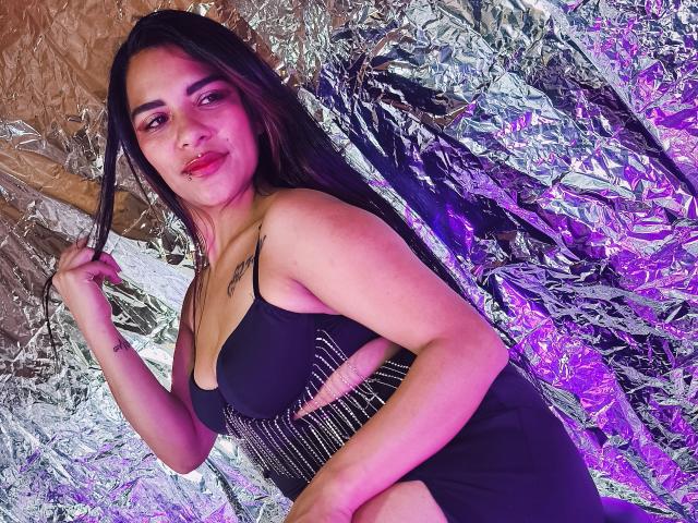 MiaBellucci - Sexe cam en vivo - 28505051