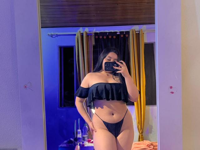 EmaJames - Live sex cam - 28510001