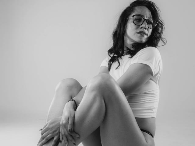 SamanthaCorine - Sexe cam en vivo - 28510166