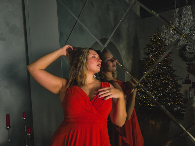 SallyVerda - Live porn &amp; sex cam - 28511141