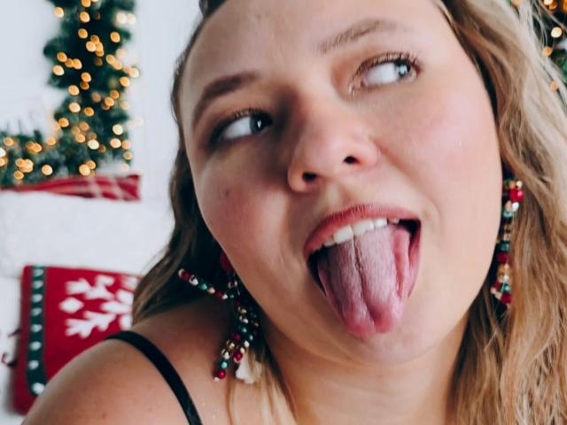 SallyVerda - Live porn &amp; sex cam - 28511183