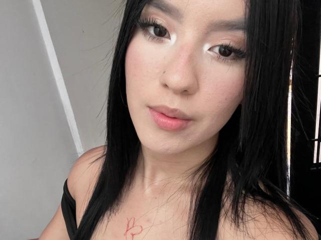 AdelleVelvet - Live sex cam - 28512488