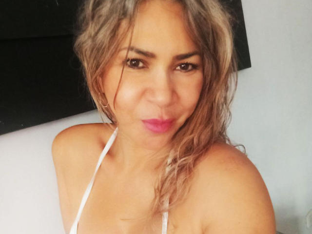 BrigiteWalsh - Live porn &amp; sex cam - 28512779