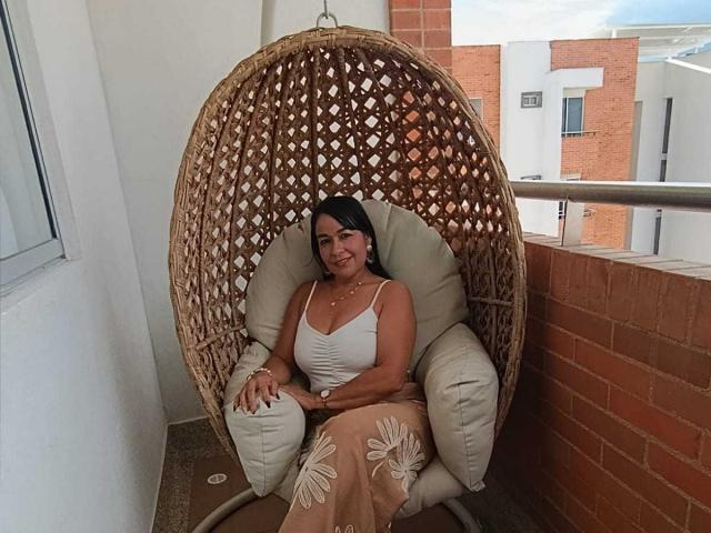 TamaraFoxy - Live porn &amp; sex cam - 28516406