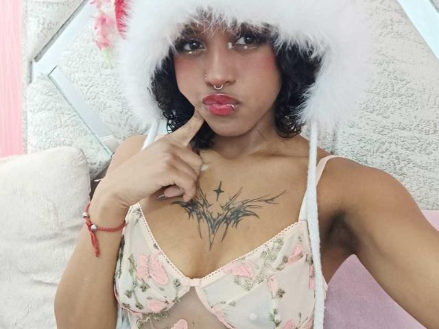 LunaKeller - Live sex cam - 28516487