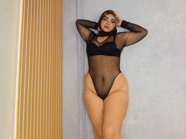 InayaKhalifa - Live sex cam - 28517990