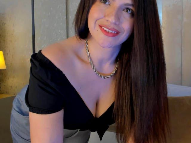 CameronViviane - Live sexe cam - 28521194