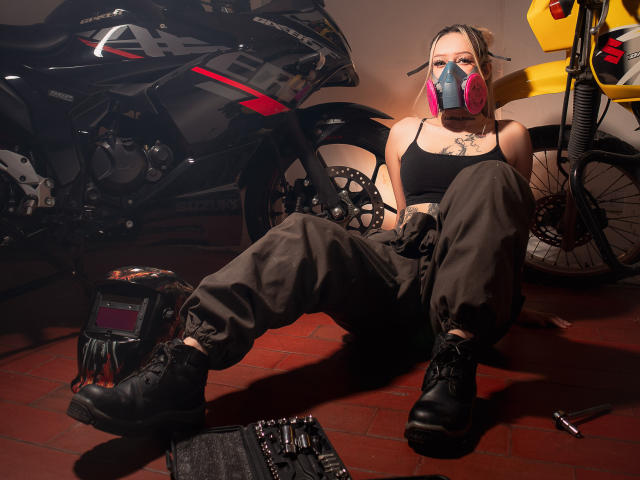 MiaValentine - Live sex cam - 28521464