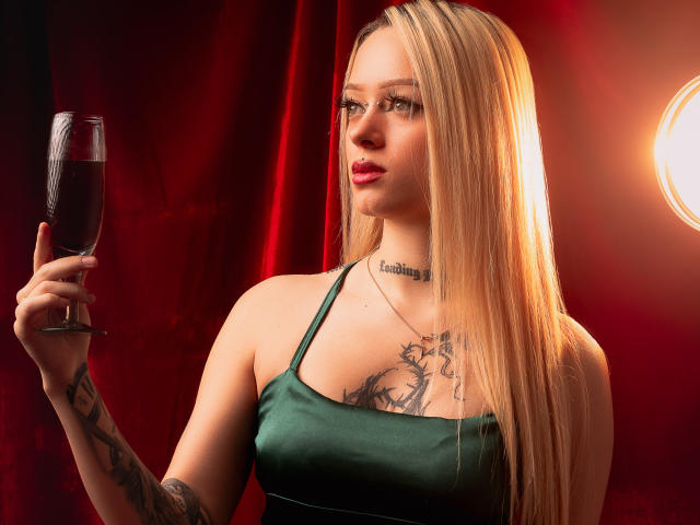 MiaValentine - Live porn &amp; sex cam - 28521692