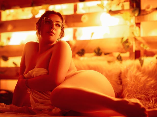 VanessaClose - Live porn &amp; sex cam - 28521911