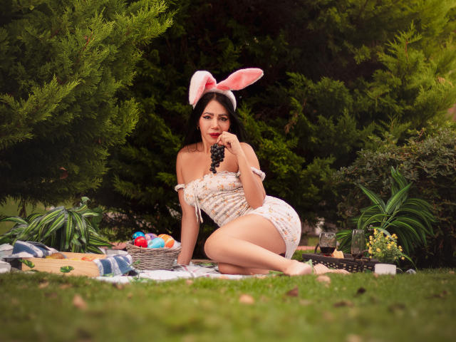 HelenHard - сексуальная веб-камера в реальном времени - 28522103