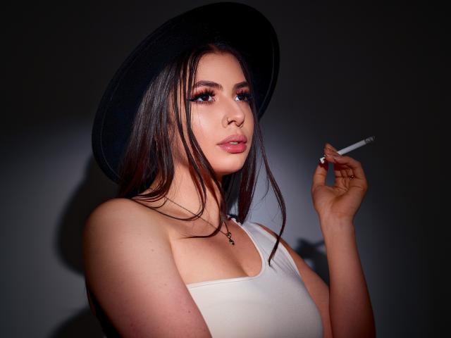 VanessaClose - Live porn &amp; sex cam - 28522145