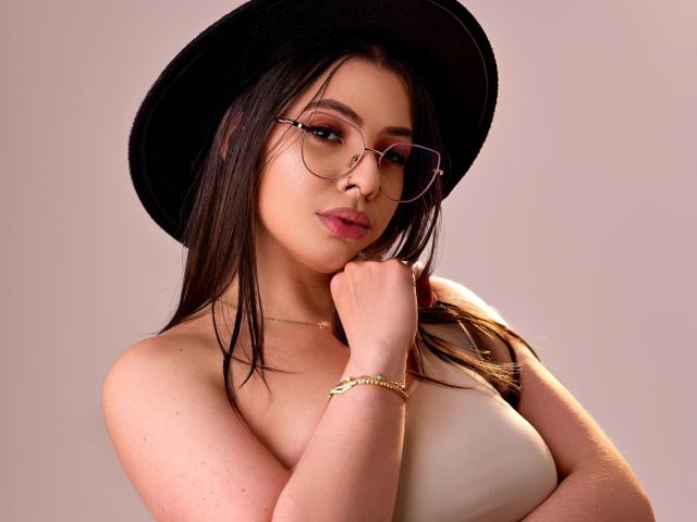 VanessaClose - Live sex cam - 28522472