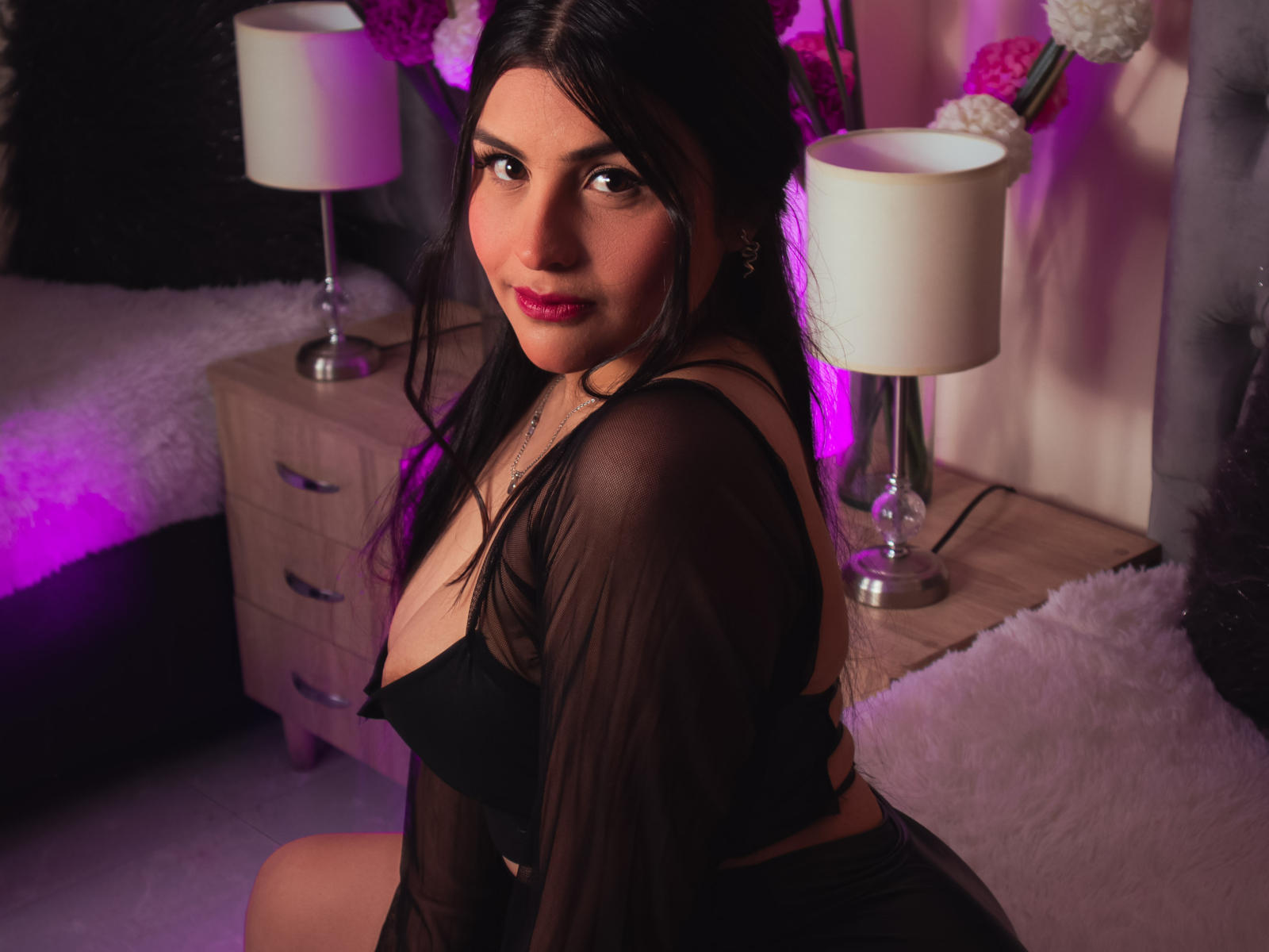 SaraWestt - Live sexe cam - 28523435
