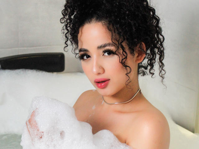 AuroraFerretti - Live sex cam - 28523546