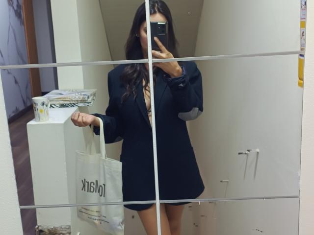 MiaReed - Live sex cam - 28525928