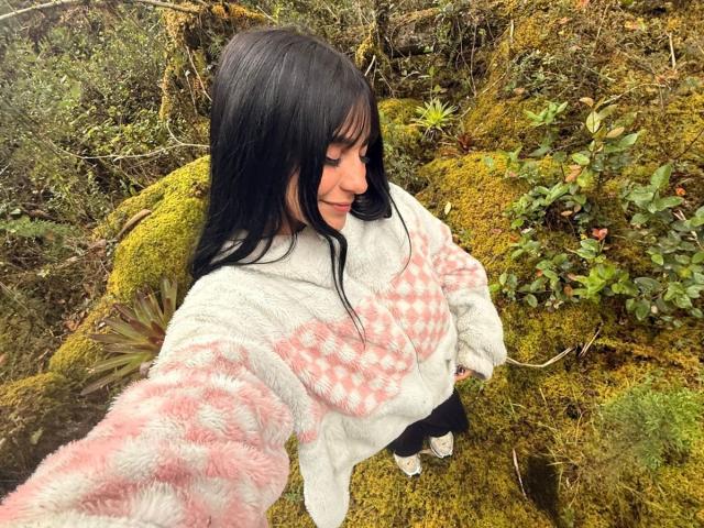 LindaWatsong - Live Sex Cam - 28527422