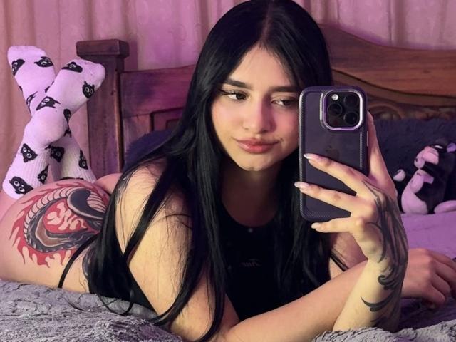 MeganPaige - Live porn &amp; sex cam - 28529249