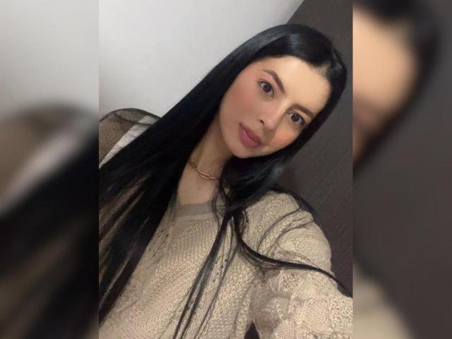 IsabellaJames - Sexe cam en vivo - 28529780