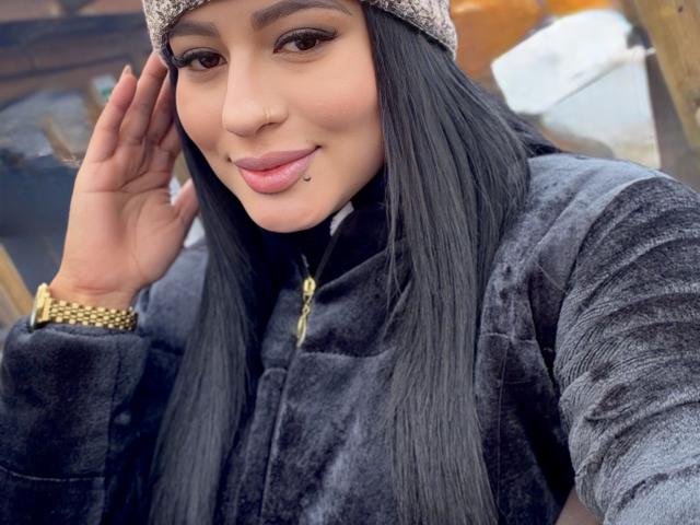 TaraMeyer - Live porn &amp; sex cam - 28531058