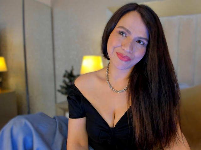 CameronViviane - Live sexe cam - 28532816