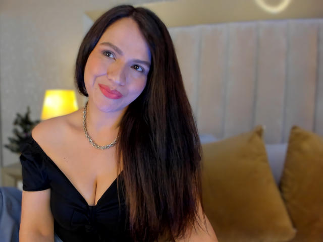 CameronViviane - Live sexe cam - 28532828