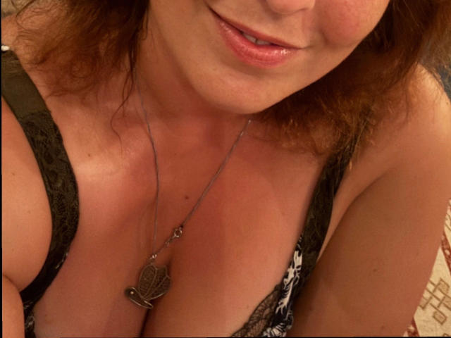 Chleo-hot - Live sex cam - 28534373