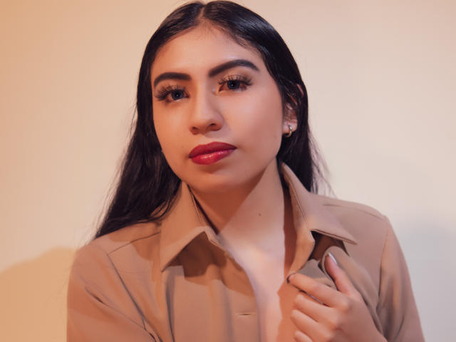 ZoeRedds - Live Sex Cam - 28537739