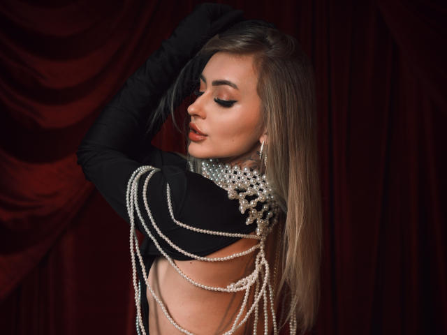 CandyGraces - Live sexe cam - 28538750