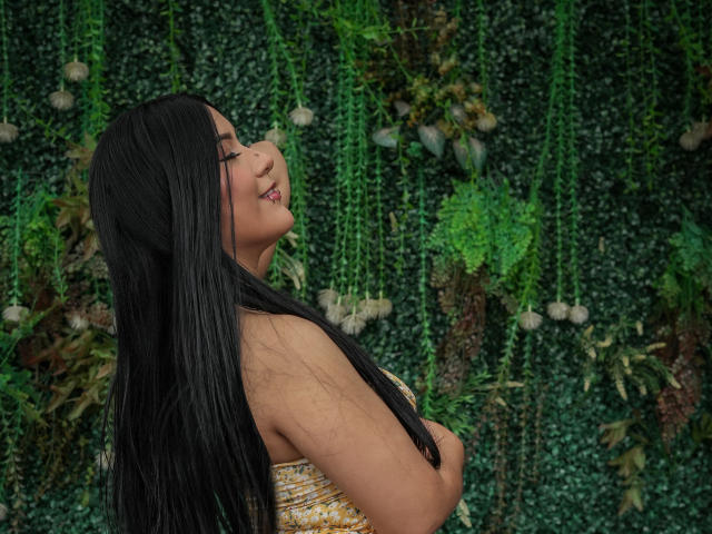ValkiMoore - Live porn &amp; sex cam - 28539323
