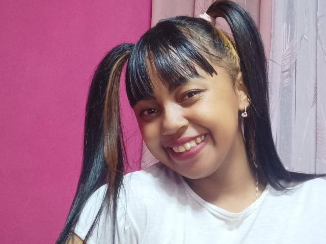 MaliciaQueen - Live sexe cam - 28541549