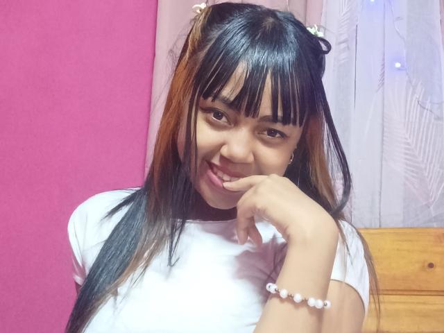 MaliciaQueen - Live sexe cam - 28541591