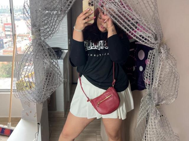 ElyRoss - Live sex cam - 28543169